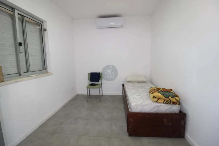 Moradia T6 para Venda em Vale da Pedra Foto 38