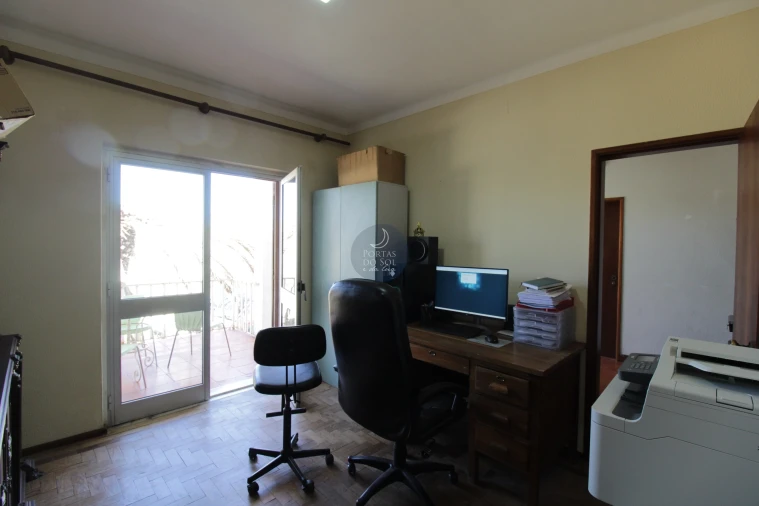 Moradia T6 para Venda em Vale da Pedra Foto 24