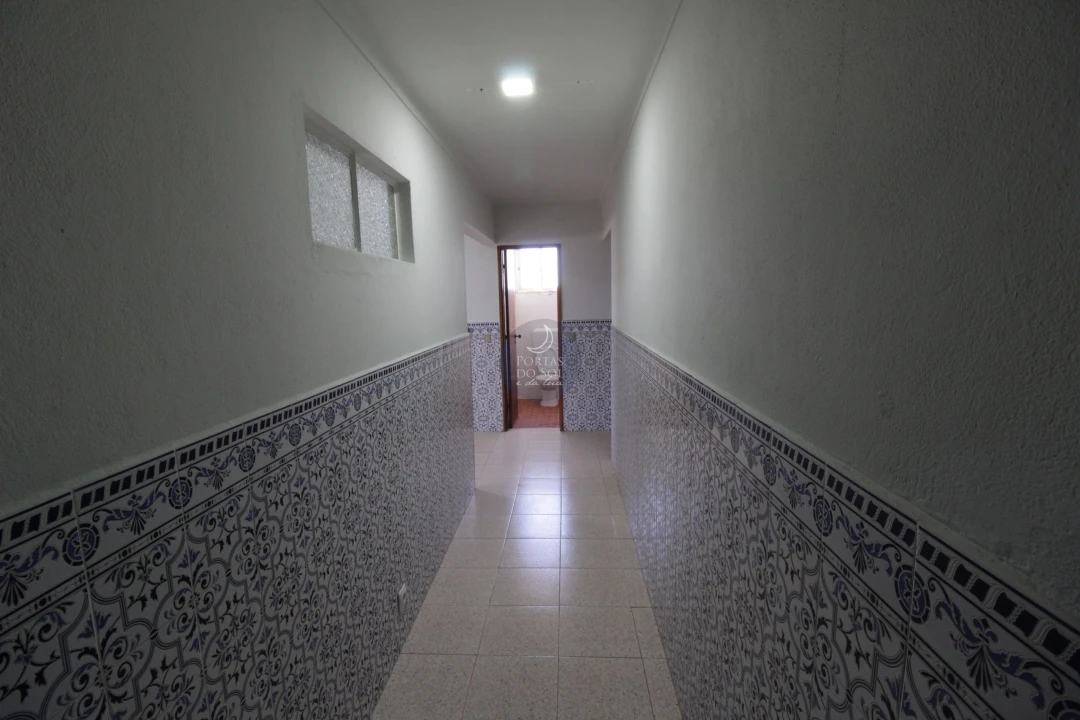 Moradia T6 para Venda em Vale da Pedra Foto 30