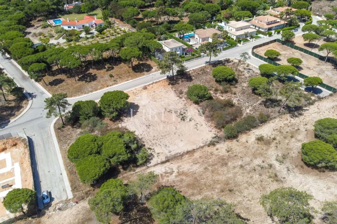 Terreno para Venda em Almancil Planta 6