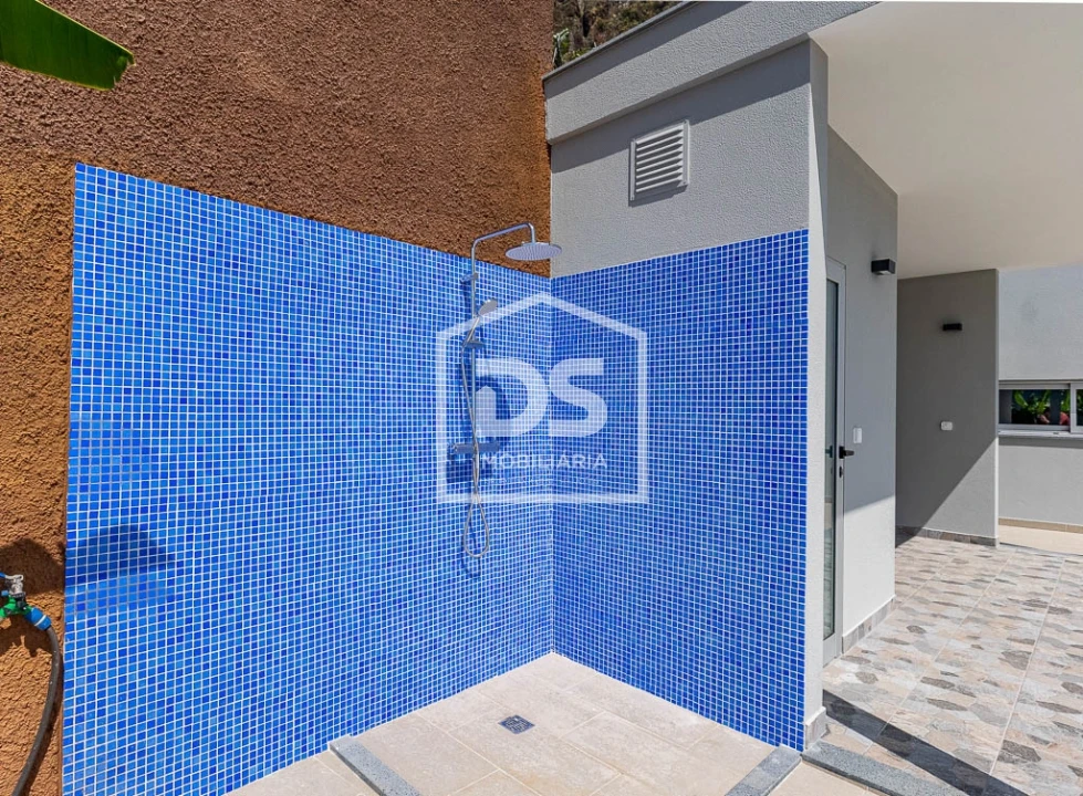 Moradia T4 para Venda em Paul do Mar Foto 35