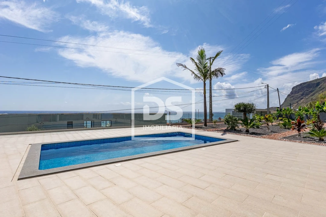 Moradia T4 para Venda em Paul do Mar Foto 38