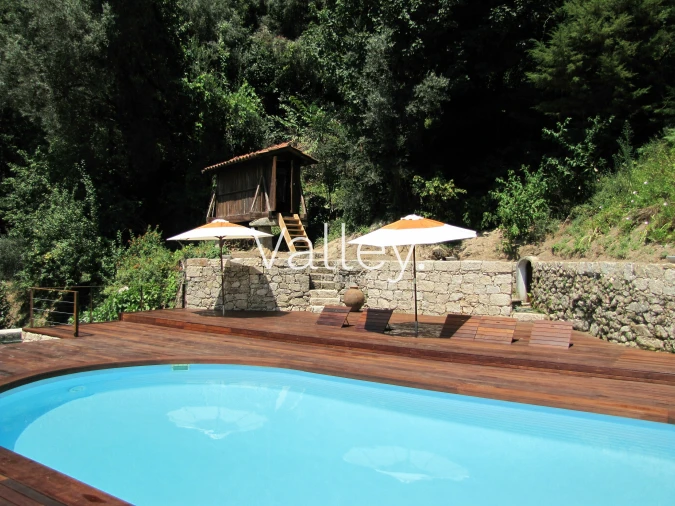 Moradia T3 para Venda em Ventosa e Cova