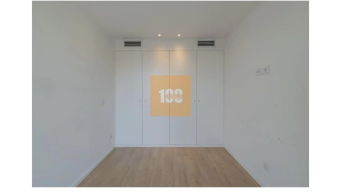 Apartamento T2 para Venda em Bonfim