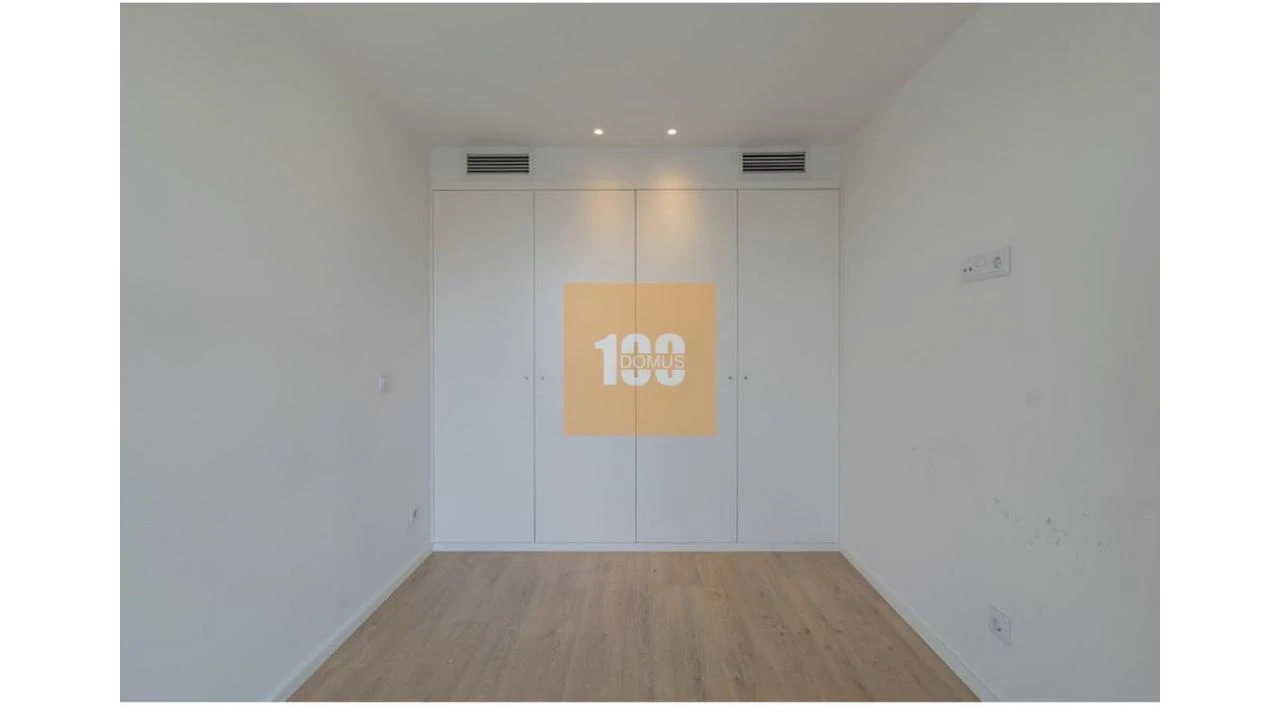 Apartamento T2 para Venda em Bonfim Foto 15