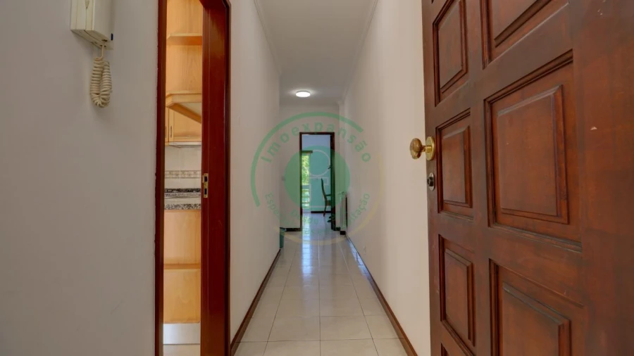 Apartamento para Venda em Buarcos Foto 9