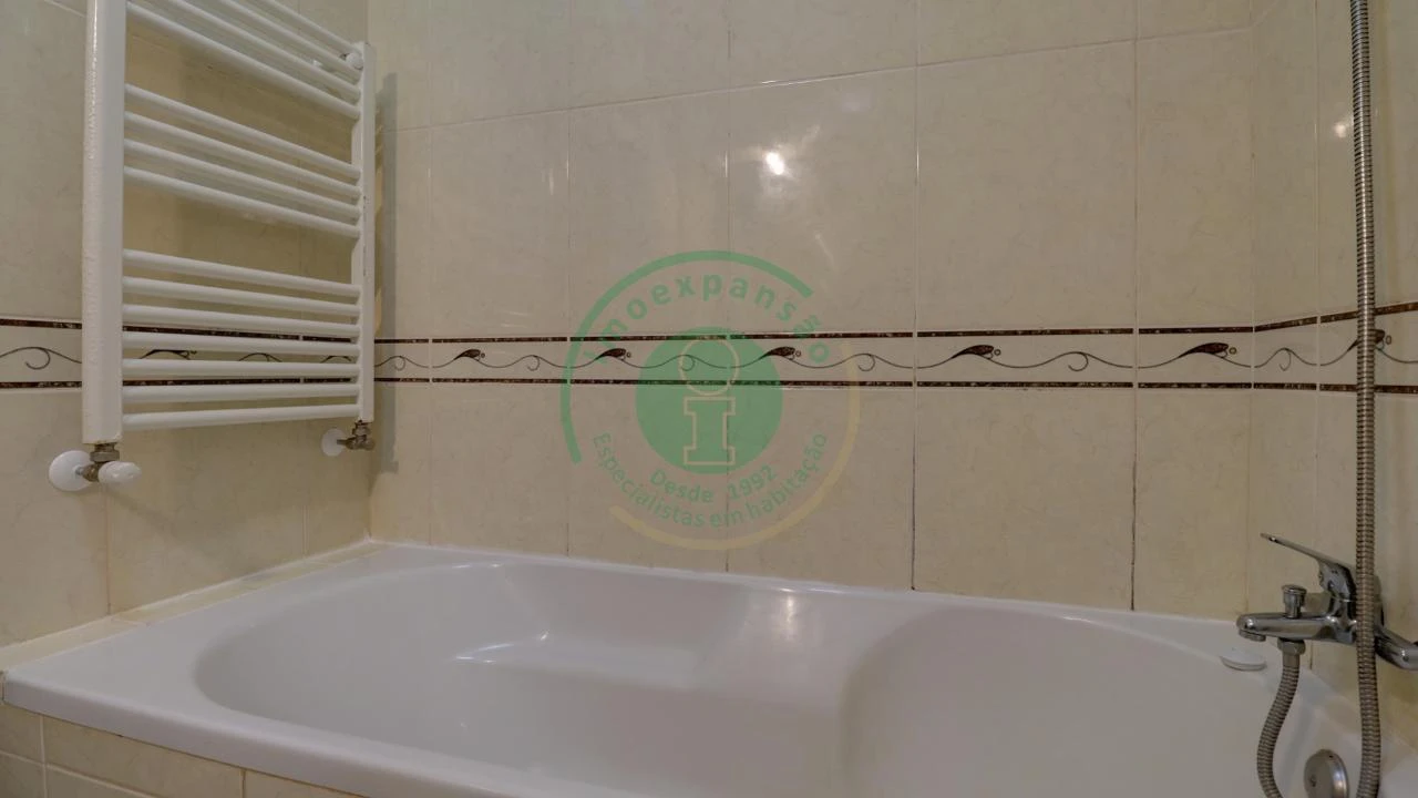 Apartamento para Venda em Buarcos Foto 17