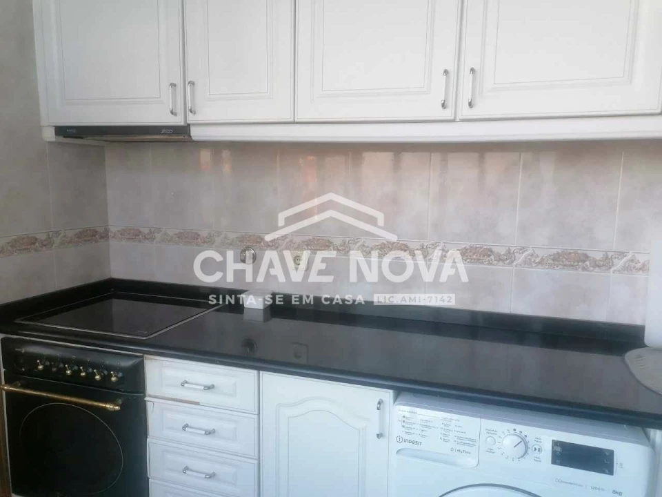 Apartamento T3 para Venda em Campanhã Foto 8