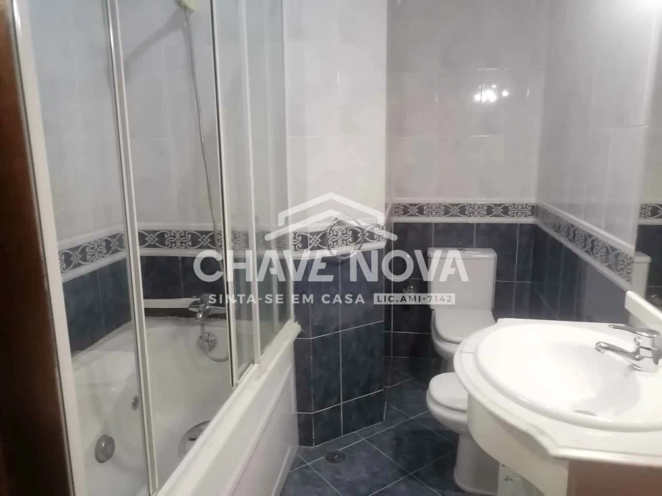 Apartamento T3 para Venda em Campanhã Foto 18