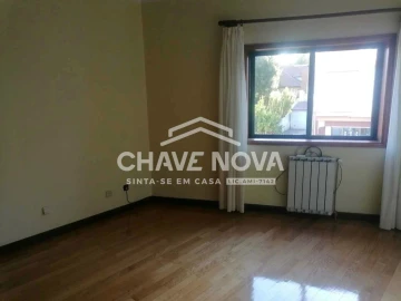 Apartamento T3 para Venda em Campanhã