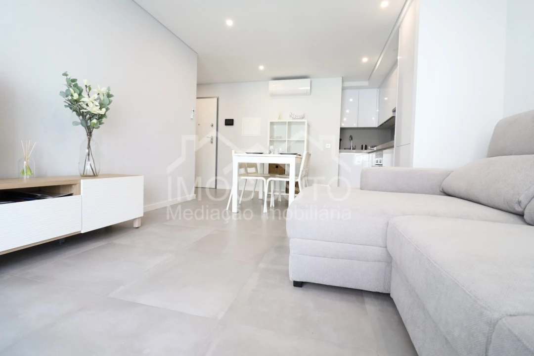 Apartamento T2 para Arrendamento férias em Vila Real de Santo Antonio Foto 1