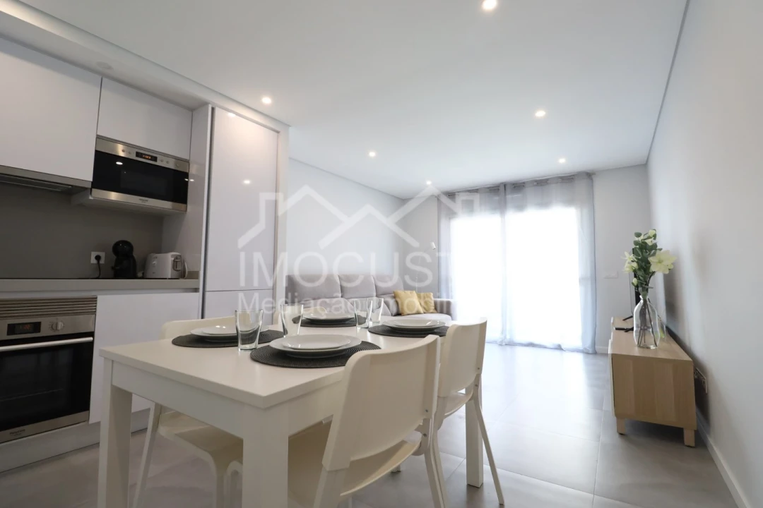 Apartamento T2 para Arrendamento férias em Vila Real de Santo Antonio Foto 3