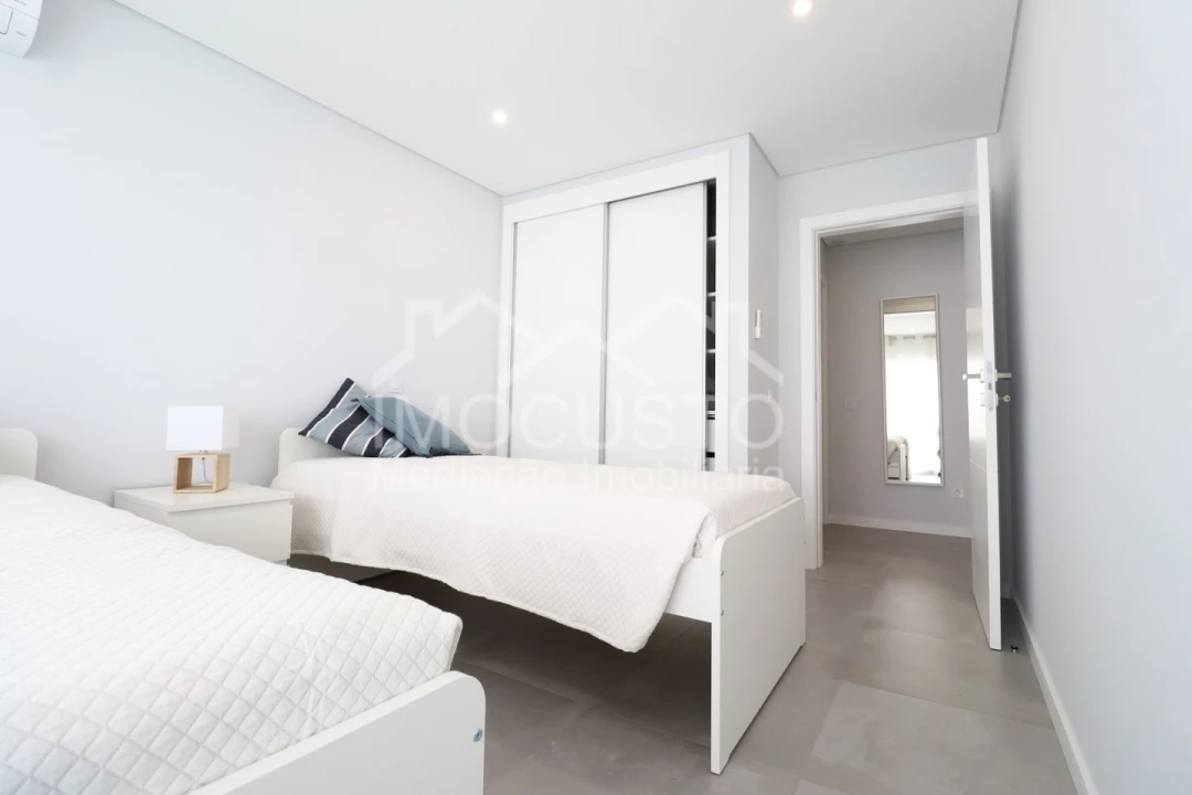 Apartamento T2 para Arrendamento férias em Vila Real de Santo Antonio Foto 14