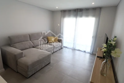 Apartamento T2 para Arrendamento férias em Vila Real de Santo Antonio