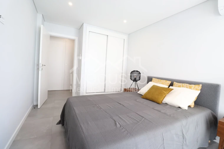 Apartamento T2 para Arrendamento férias em Vila Real de Santo Antonio Foto 16
