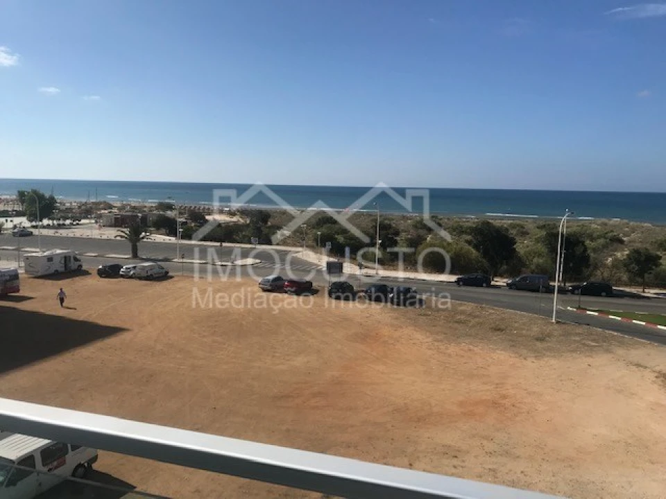 Apartamento T1 para Arrendamento férias em Monte Gordo Foto 17