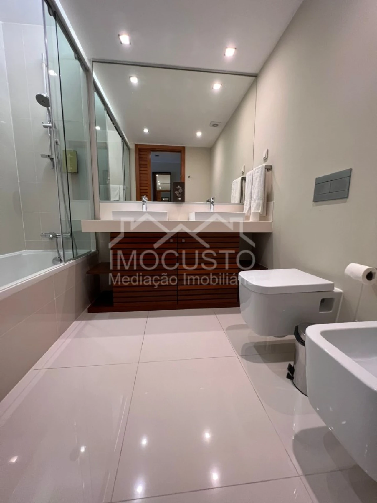 Apartamento T2 para Venda em Alcantarilha e Pêra Foto 23