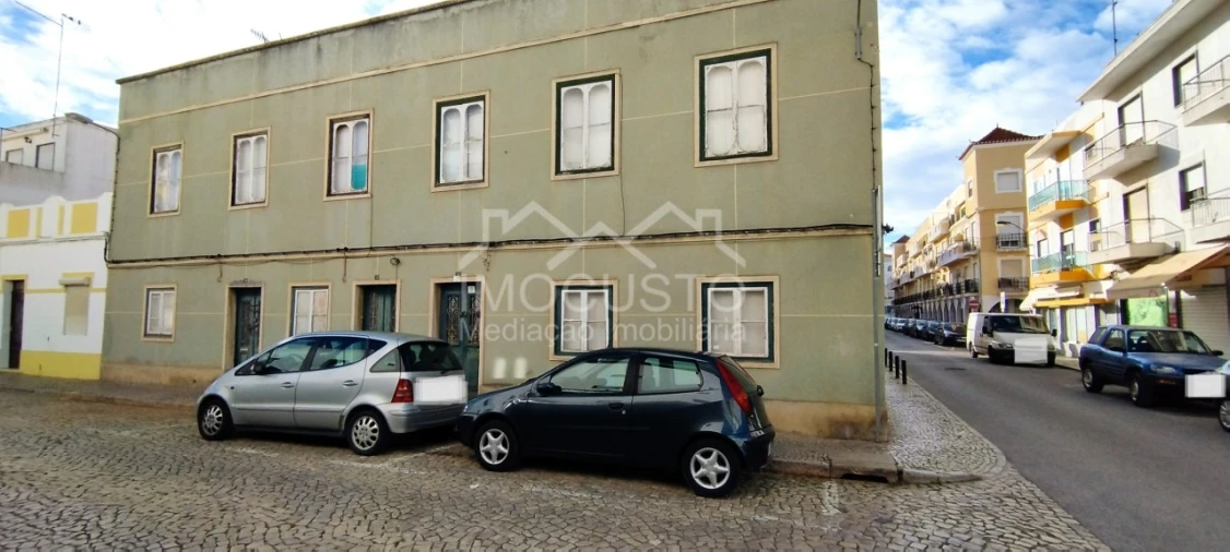 Prédio para Venda em Vila Real de Santo Antonio Foto 5