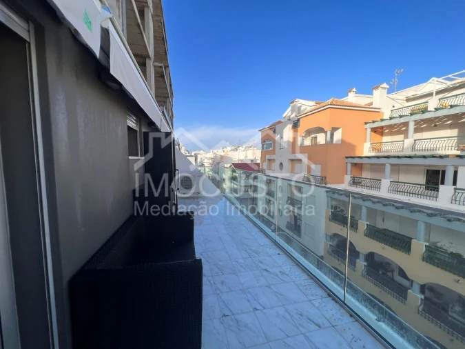 Apartamento T2 para Arrendamento férias em Monte Gordo Foto 3