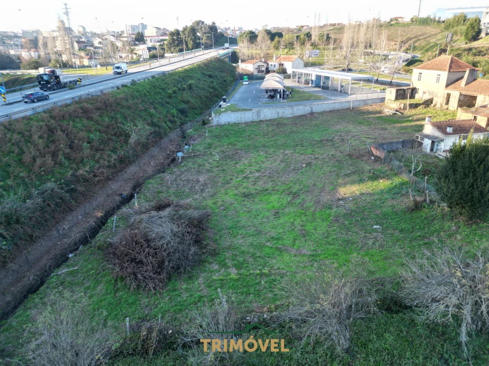 Moradia T2 para Venda em São João da Madeira Foto 4