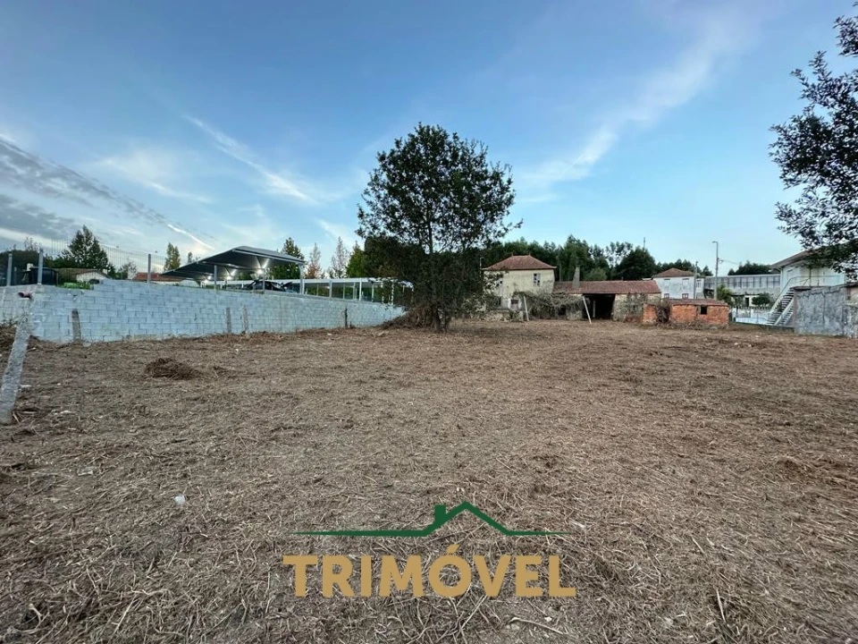 Moradia T2 para Venda em São João da Madeira Foto 17