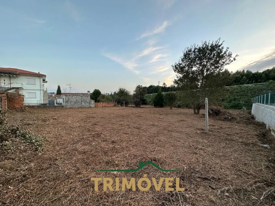 Terreno para Venda em São João da Madeira Foto 16