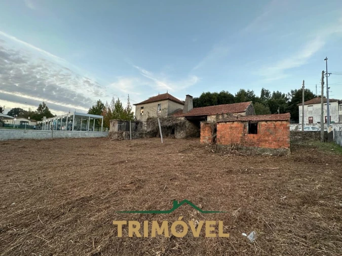 Terreno para Venda em São João da Madeira Foto 9