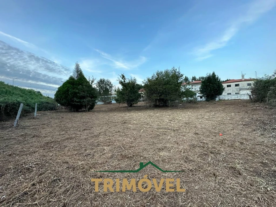 Terreno para Venda em São João da Madeira Foto 15