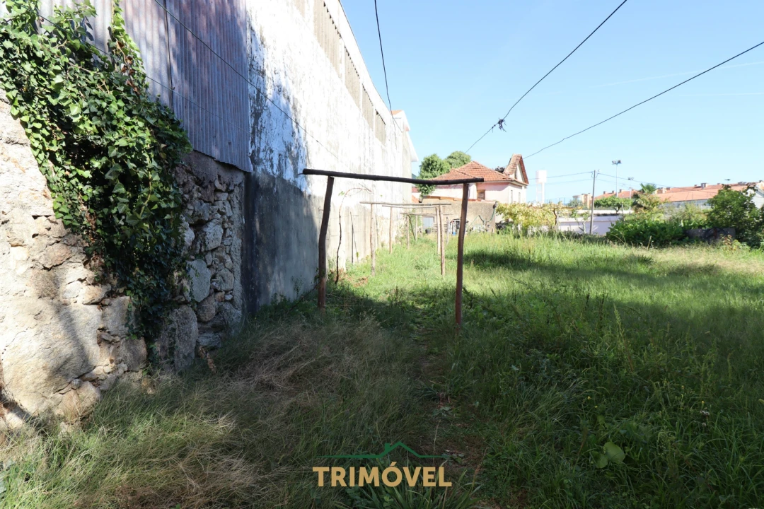 Terreno para Venda em O. Azeméis, Riba-Ul, Ul, Macinhata Seixa, Madail Foto 10