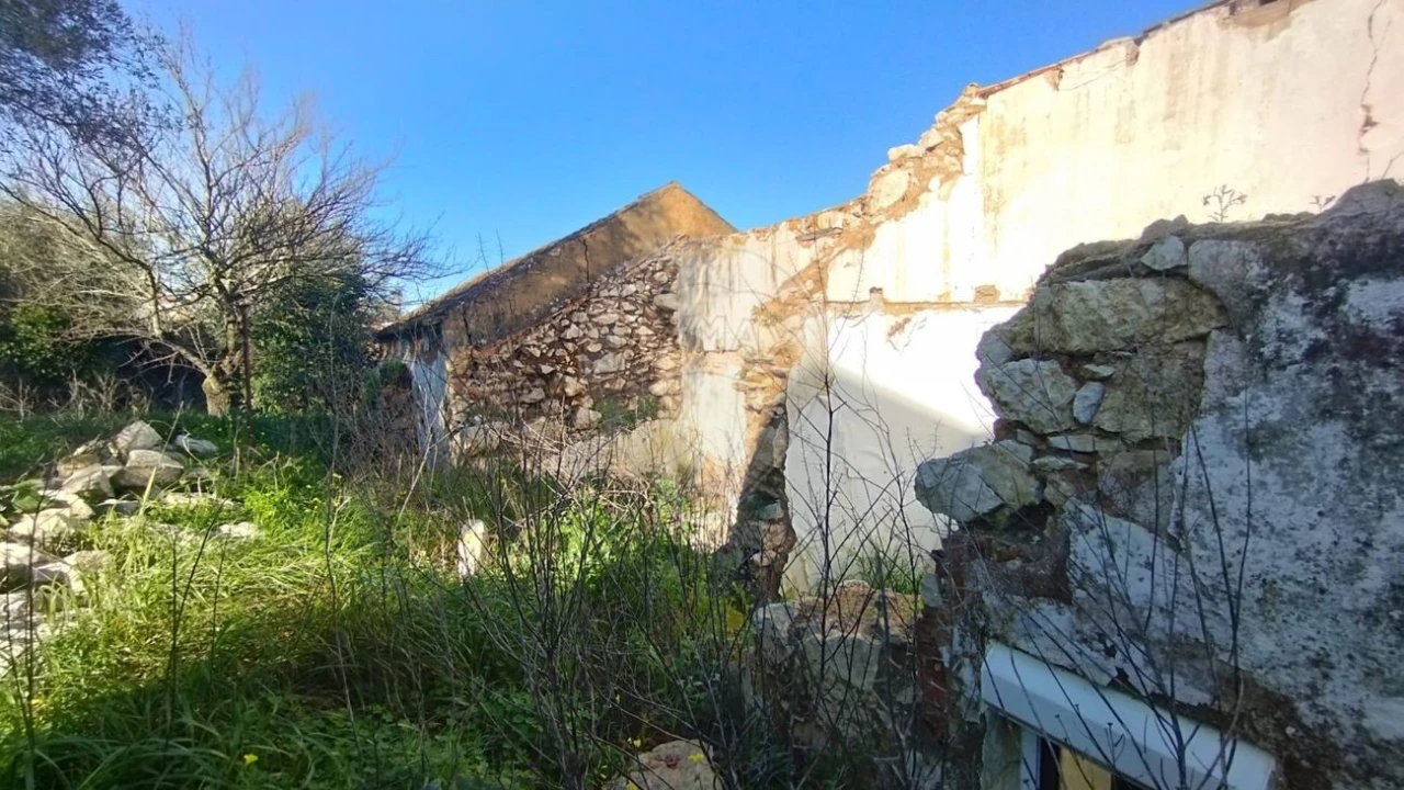 Moradia T3 para Venda em Alenquer (Santo Estêvão e Triana) Foto 4