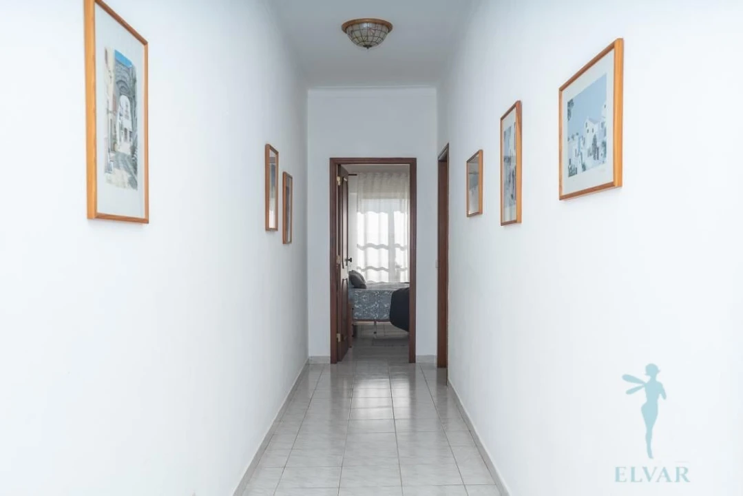 Apartamento T2 para Arrendamento férias em Alvor Foto 18