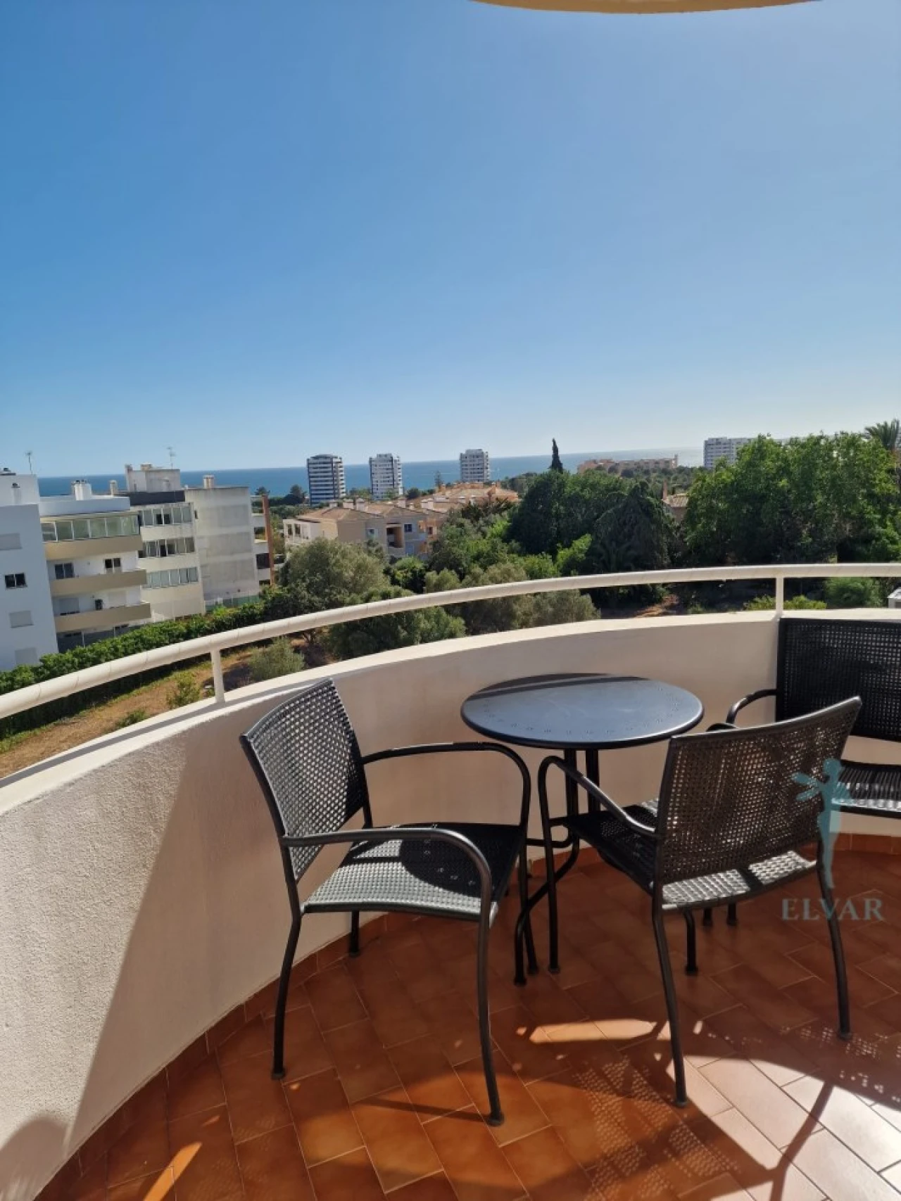 Apartamento T2 para Arrendamento férias em Alvor Foto 15