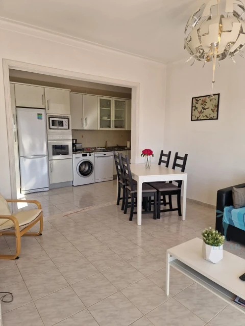 Apartamento T2 para Arrendamento férias em Alvor