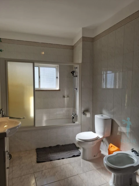 Apartamento T2 para Arrendamento férias em Alvor