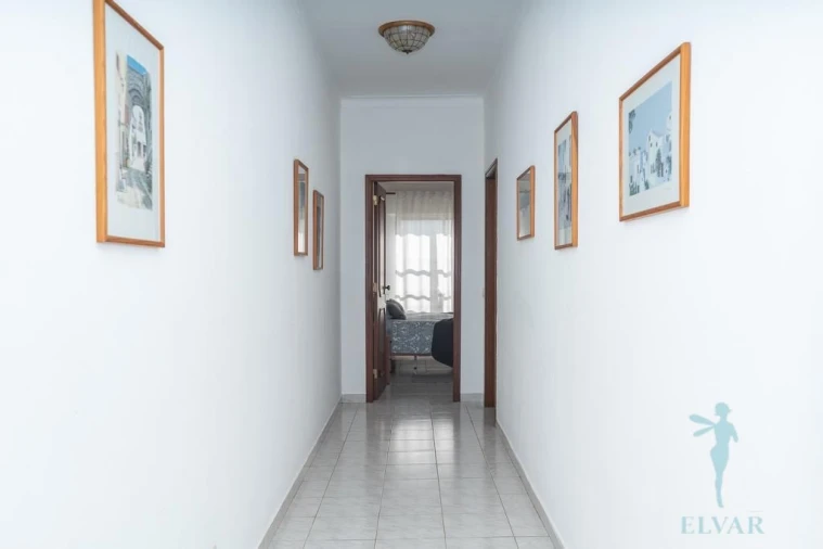 Apartamento T2 para Arrendamento férias em Alvor Foto 18