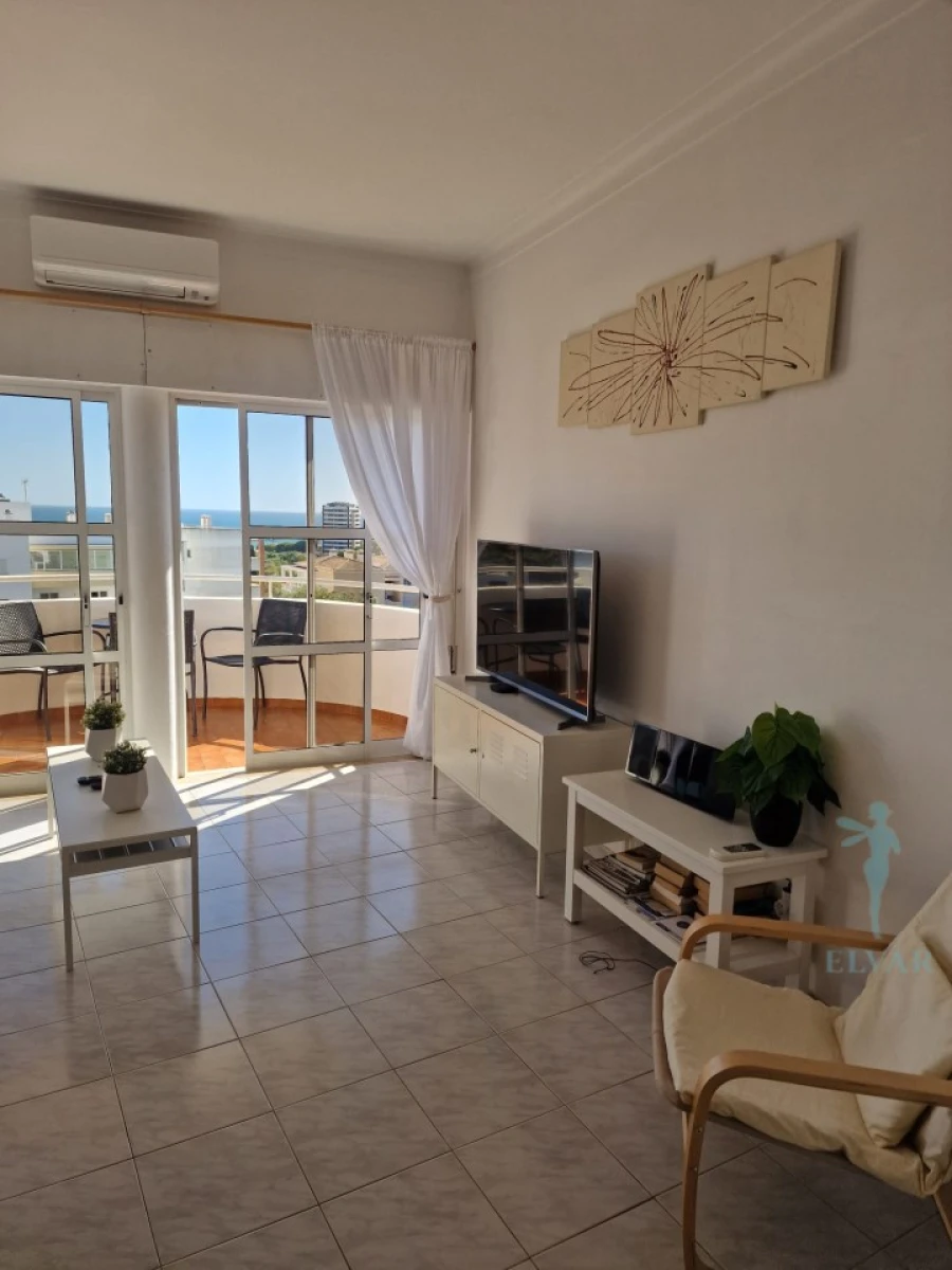 Apartamento T2 para Arrendamento férias em Alvor Foto 11
