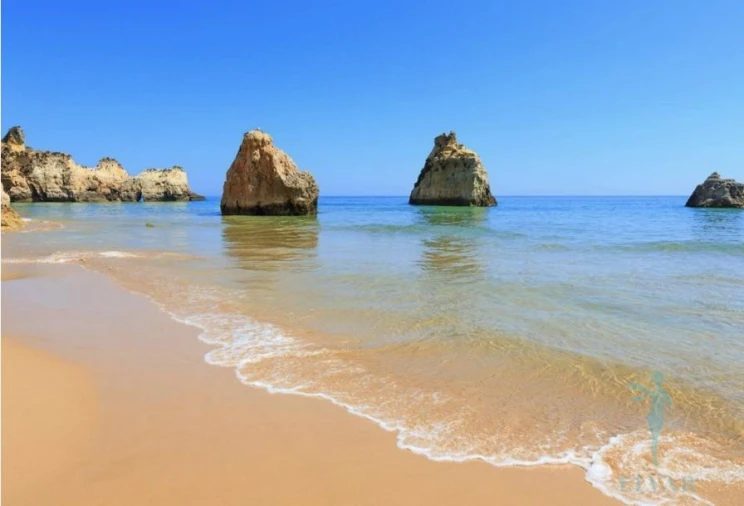 Apartamento T2 para Arrendamento férias em Alvor Foto 27
