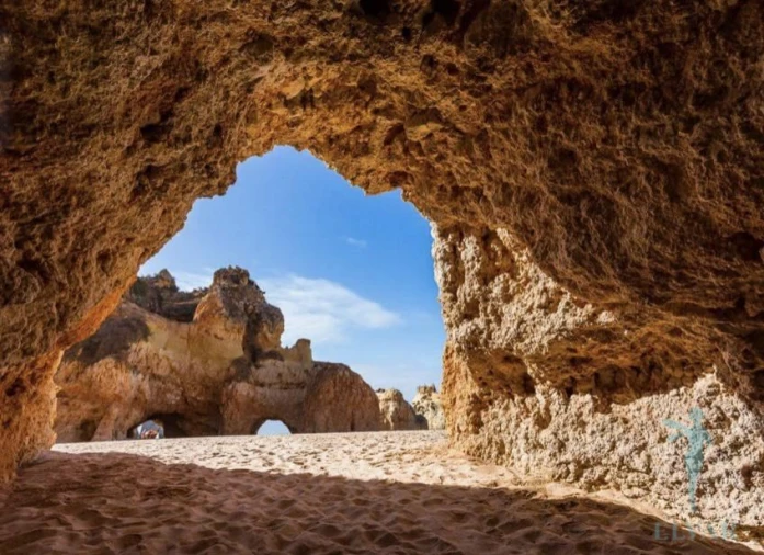 Apartamento T2 para Arrendamento férias em Alvor Foto 28