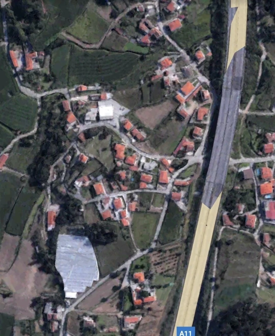 Terreno para Venda em Alvelos Foto 4