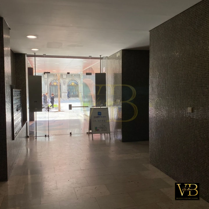 Escritório para Venda em Braga (São José de São Lázaro e São João do Souto) Foto 4