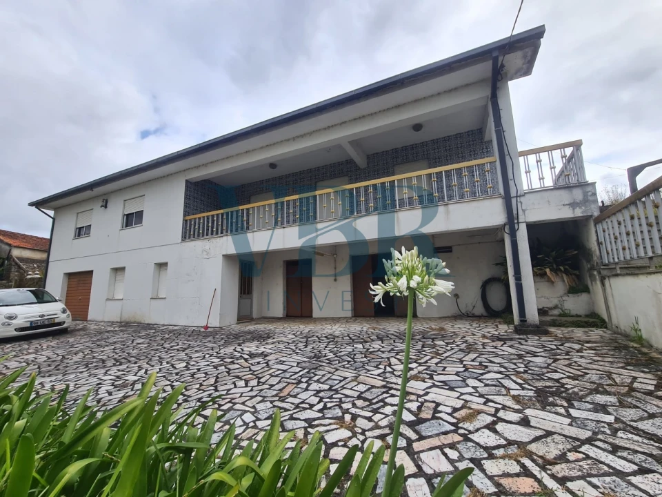 Moradia T5 para Venda em Ceivães e Badim Foto 33