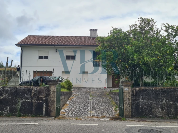 Moradia T5 para Venda em Ceivães e Badim Foto 6