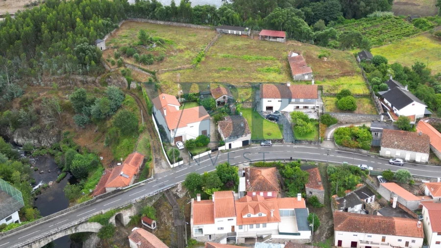 Moradia T5 para Venda em Ceivães e Badim Foto 43