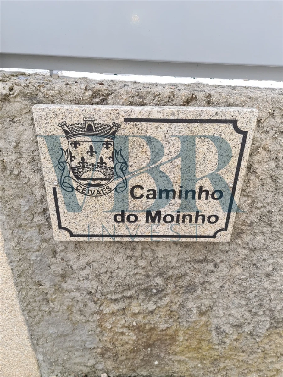Moradia T5 para Venda em Ceivães e Badim Foto 15