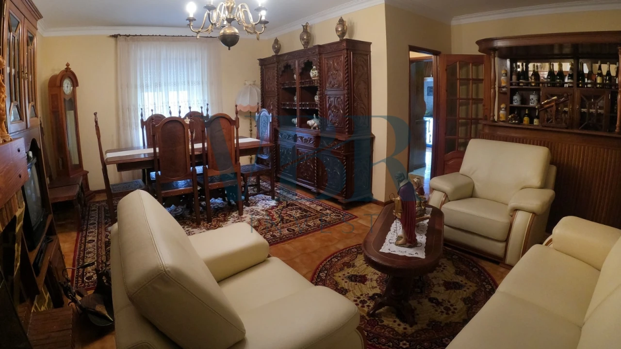 Moradia T5 para Venda em Ceivães e Badim Foto 37