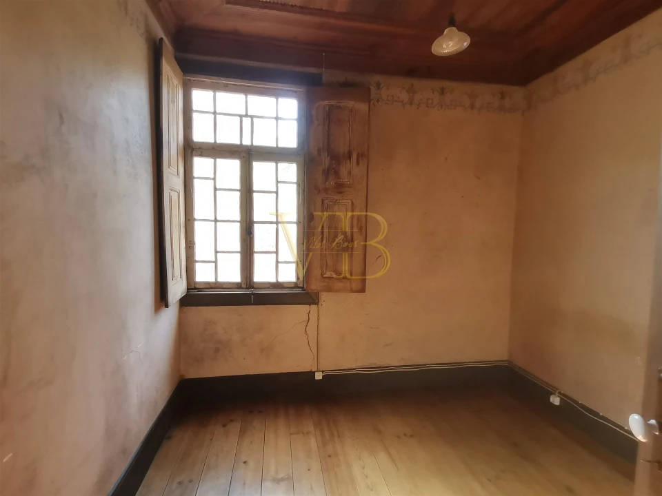 Quinta T6 para Venda em Cambres Foto 8