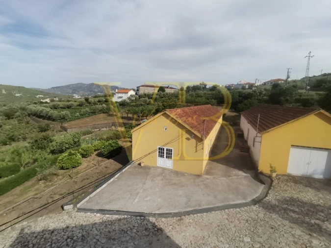 Quinta T6 para Venda em Cambres Foto 20