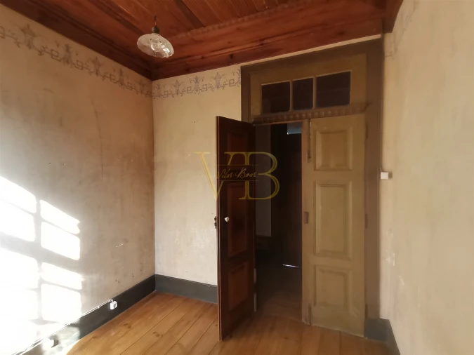 Quinta T6 para Venda em Cambres Foto 7