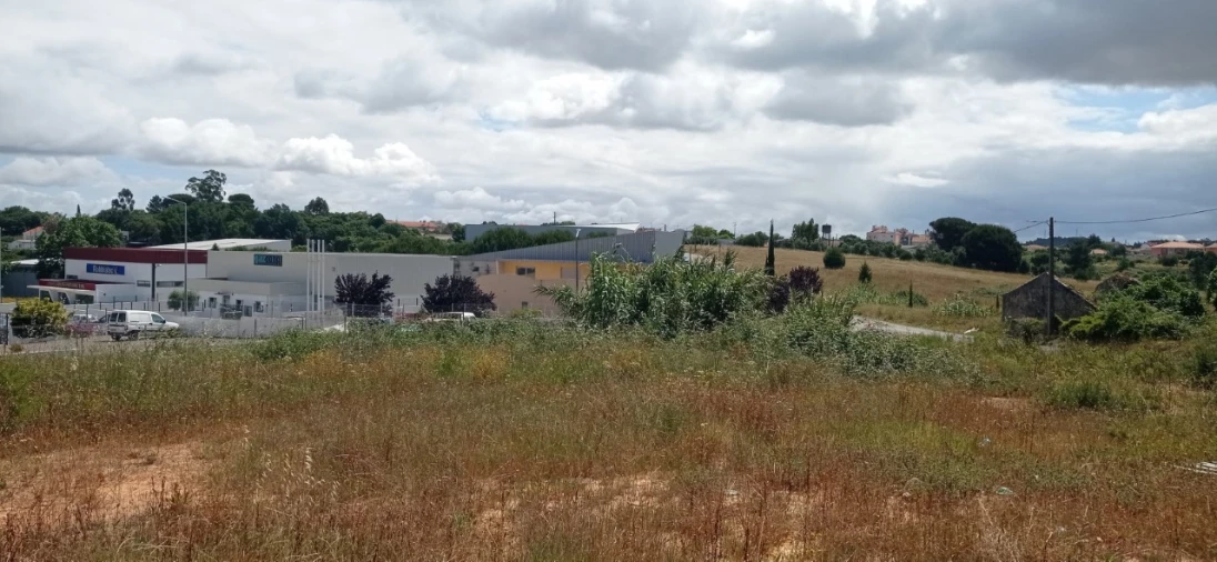 Terreno Comércio / Armazém para Venda em Marvila, Ribeira Santarém, São Salvador, São Nicolau Foto 3