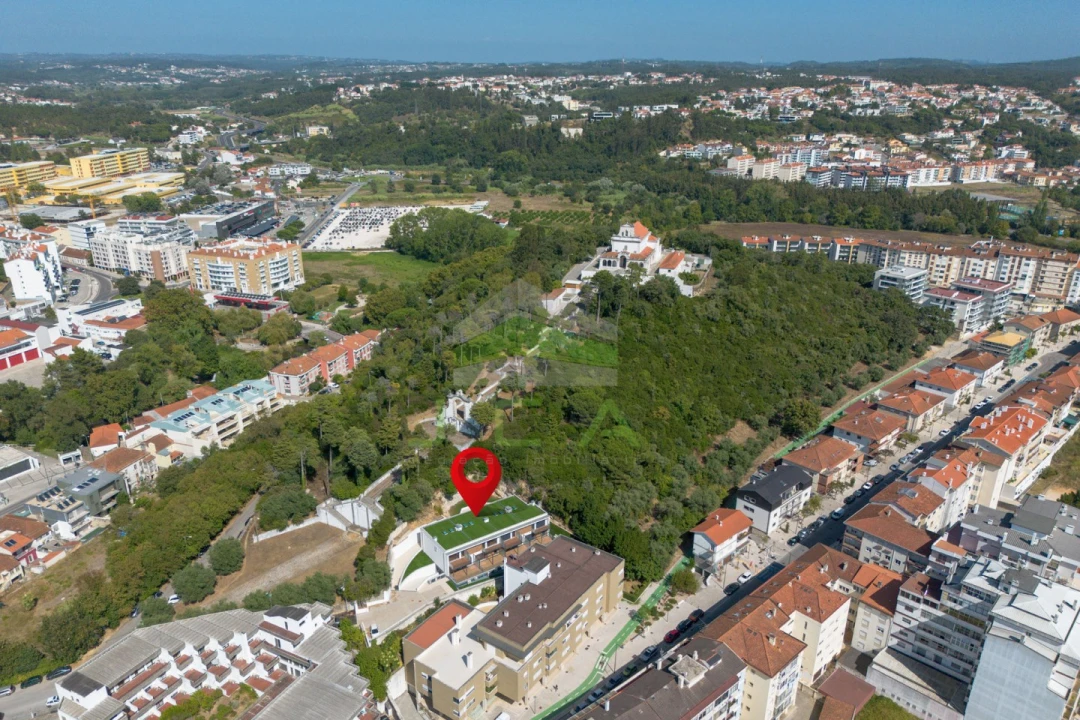 Moradia T3 para Venda em Leiria, Pousos, Barreira e Cortes Foto 43